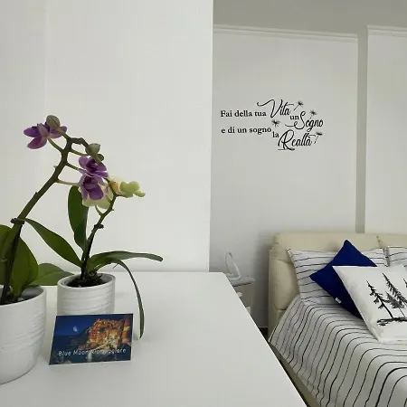 Blue Moon Riomaggiore Casa Vacanze Exterior photo